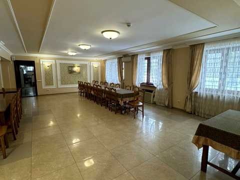 комерційна за адресою Зелена вул., 109