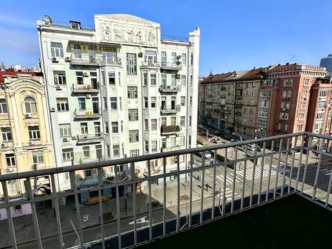 квартира за адресою Саксаганського вул., 33/35
