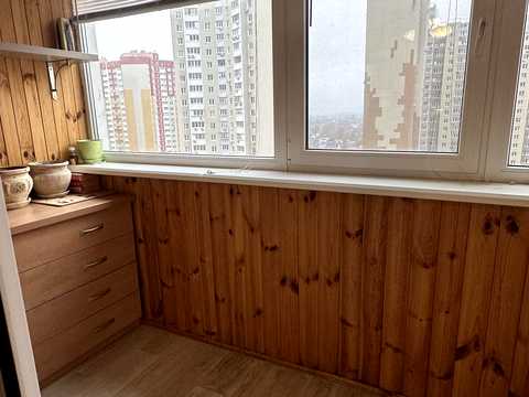 квартира за адресою Софії Русової вул., 3