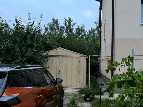 1800515216245881