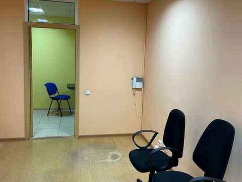 коммерческая по адресу Леся Курбаса просп., 7-Б