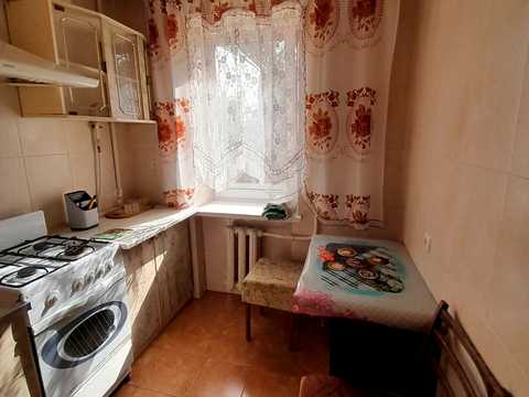 квартира за адресою Затонского, 3