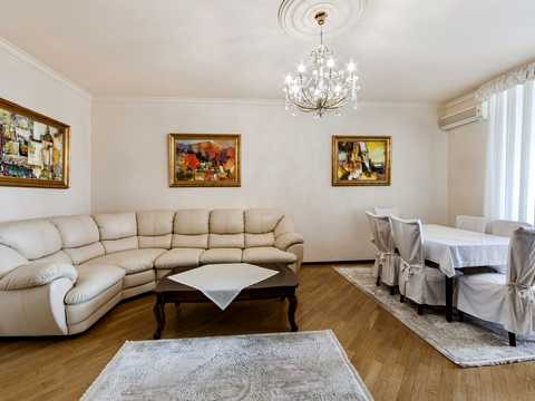 квартира за адресою Старонаводницька вул., 13