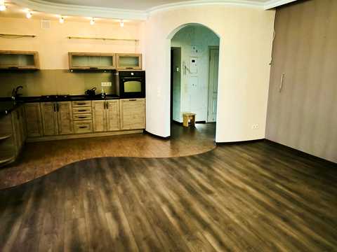 квартира за адресою Хмельницький, Миру просп., 84/2а