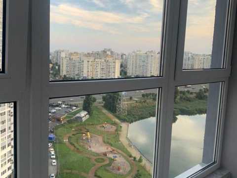квартира за адресою Ревуцького вул., 40-В