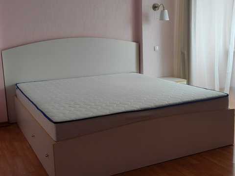 квартира за адресою Михайла Котельникова вул., 1
