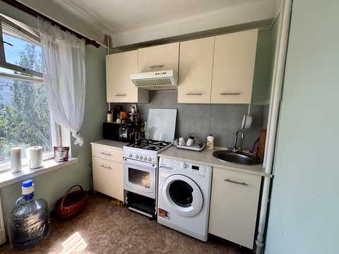 квартира за адресою Чарівна вул., 125