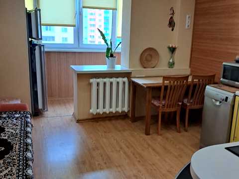 квартира за адресою Лариси Руденко вул., 10
