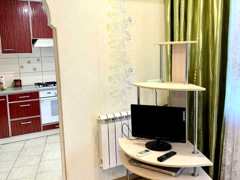 квартира за адресою Садовопарковая, 4