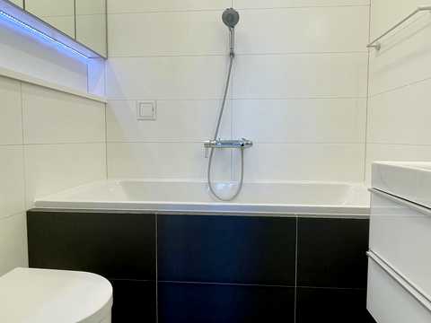 квартира за адресою Регенераторна вул., 4 к2
