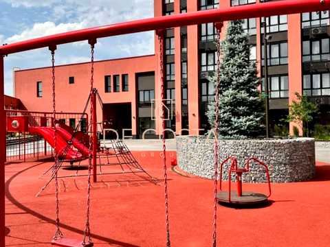 квартира за адресою Набережно-Рибальська вул., 27