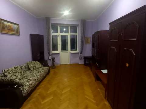 квартира за адресою Чарльза Дарвіна вул., 5