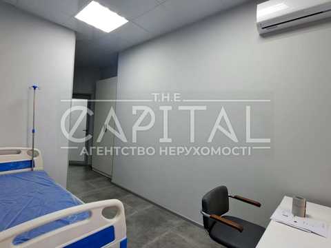 комерційна за адресою Микільсько-Слобідська вул., 8