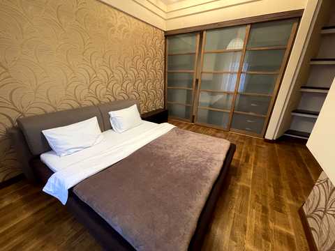 квартира за адресою Антоновича вул. (Горького), 9