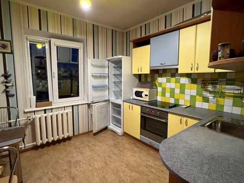 квартира по адресу Драгоманова ул., 8-А