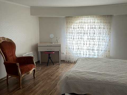 квартира за адресою Зодчих вул., 40