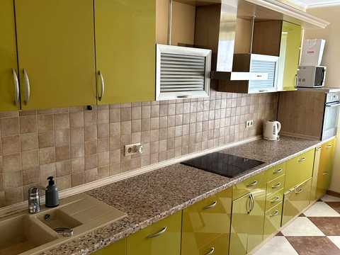 квартира за адресою Київ, Тетяни Яблонської вул., 6