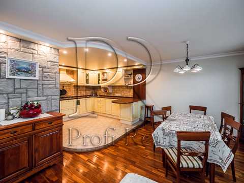 квартира за адресою Драгоманова вул., 17
