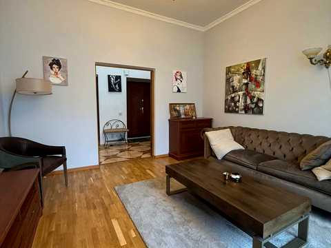 квартира за адресою Лютеранська вул., 4