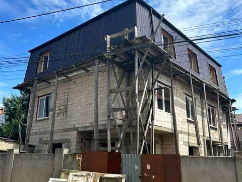 коммерческая по адресу Черниговская ул., 3