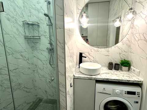 квартира за адресою Космічна вул., 5