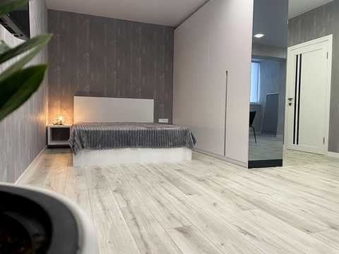 квартира за адресою Домобудівельна вул., (11)