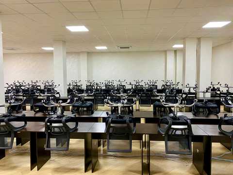 коммерческая по адресу Проскурівського підпілля ул., 199