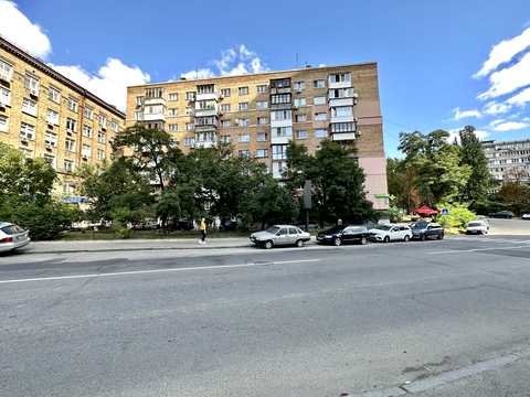 квартира по адресу Евгения Коновальца ул. (Щорса), 33