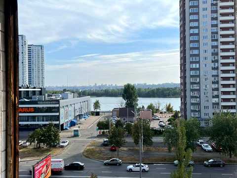 квартира по адресу Героев Полка "Азов ул. (Маршала Малиновського), 13