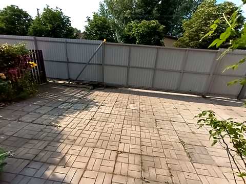 будинок за адресою Центральна вул.
