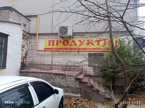 комерційна за адресою Василя Стуса вул., 21