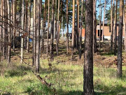ділянка за адресою Лугова вул.
