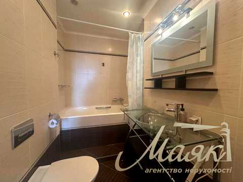 квартира за адресою Степана Руданського вул., 4-6