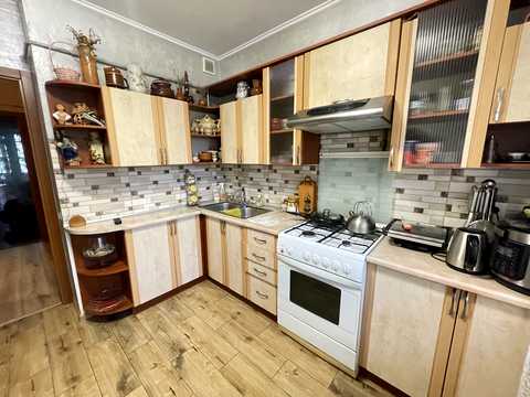 квартира за адресою Захисників Маріуполя вул. (Костромська), 1