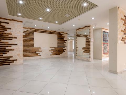 комерційна за адресою Петра Григоренка просп., 22/20