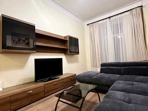 квартира за адресою Крутий узвіз, 6/2