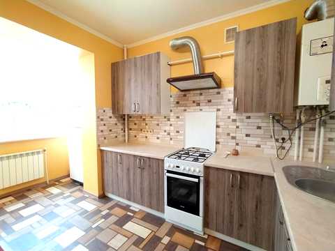 квартира за адресою Подільська вул., 1