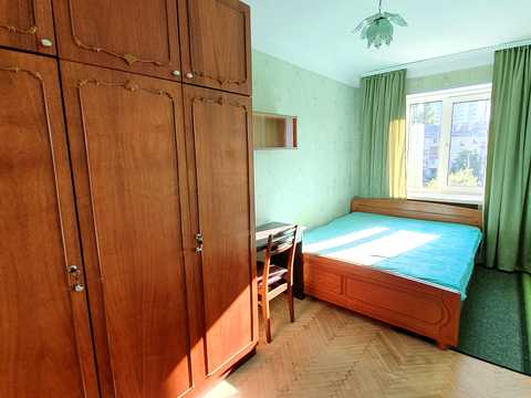 квартира по адресу Ялтинская ул., 8/1