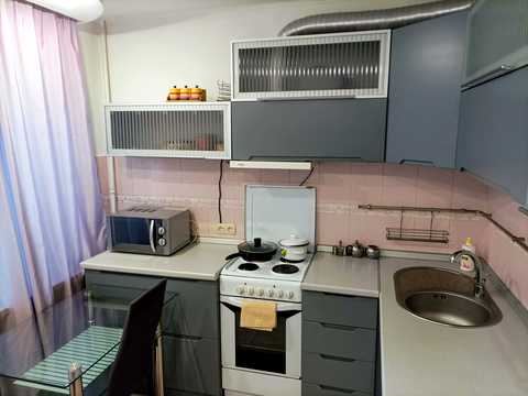 квартира за адресою Райдужна вул., 18