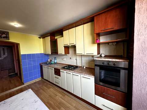 квартира за адресою Олександра Довженка вул., 9-Б