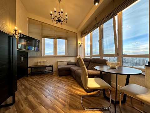 квартира по адресу Кловский спуск, 5