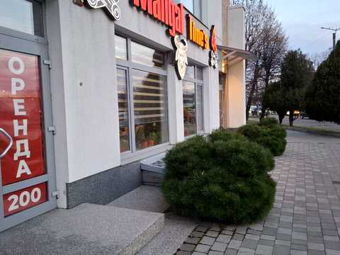 комерційна за адресою Симона Петлюри вул., 27