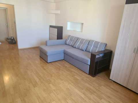 квартира за адресою Ревуцького вул., 5
