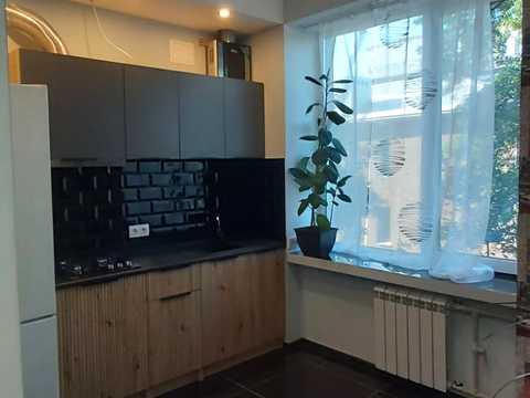 квартира за адресою Соборний просп. (Леніна), 98-А