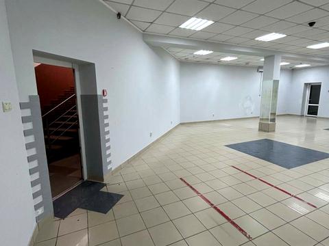 комерційна за адресою Галицька вул., 22а