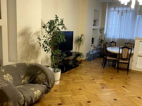 квартира за адресою Левка Лук'яненка вул. (Василя Жуковського), 21-А
