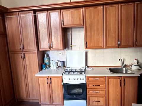 квартира за адресою Академіка Богомольця вул., 4