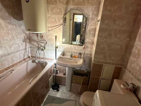 квартира по адресу Романа Ратушного ул. (Волгоградська), 33