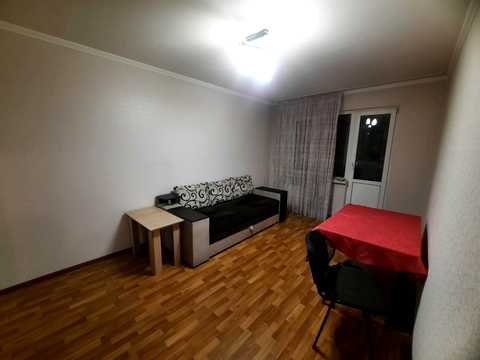 квартира за адресою Симиренка вул., 13/1