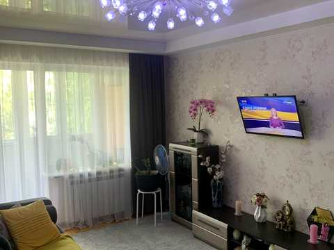 квартира за адресою Героїв 93-ї Бригади вул. (Гудименка), 5